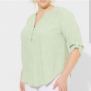 Torrid Harper Georgette Top - Light Green - 3X